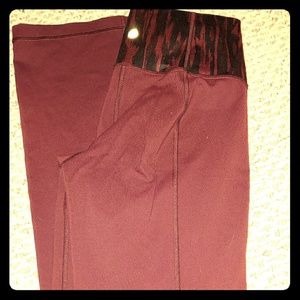 Lululemon athletic pants sz 6
